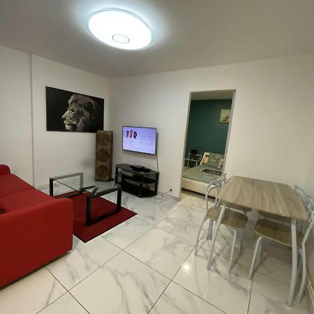 Charmant Appartement Design 布鲁瓦 外观 照片